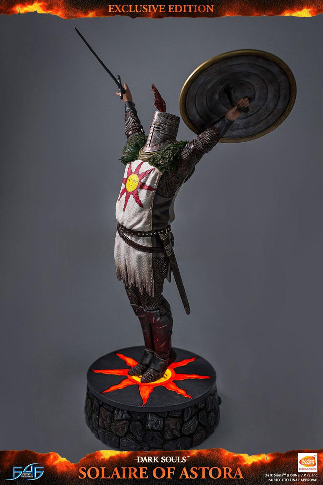 Solaire of Astora (Exclusive) (vertical_04_2_3.jpg)