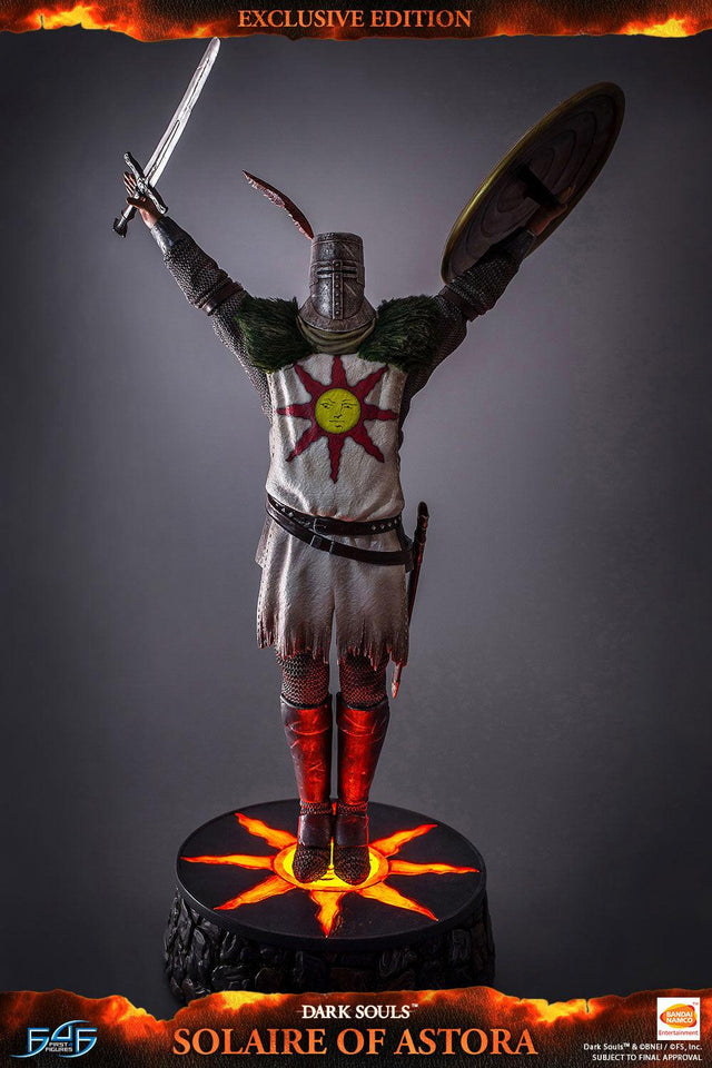 Solaire of Astora (Exclusive) (vertical_06_2_3.jpg)