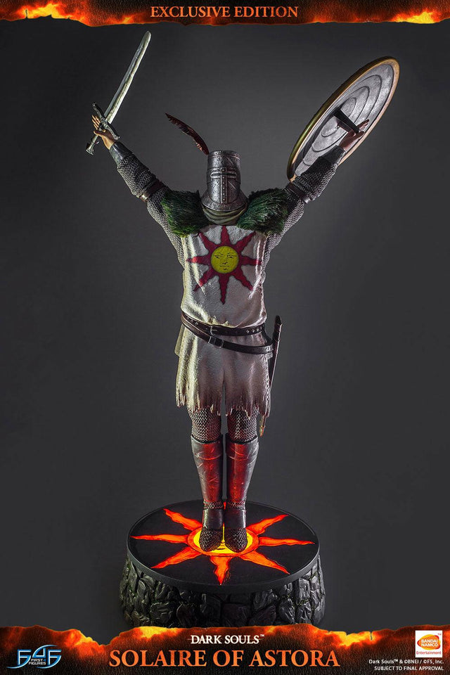 Solaire of Astora (Exclusive) (vertical_09_2_3.jpg)