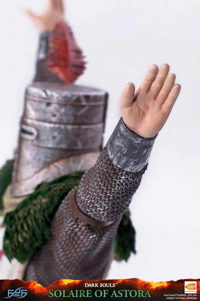 Solaire of Astora (Regular) (vertical_10_2_2.jpg)