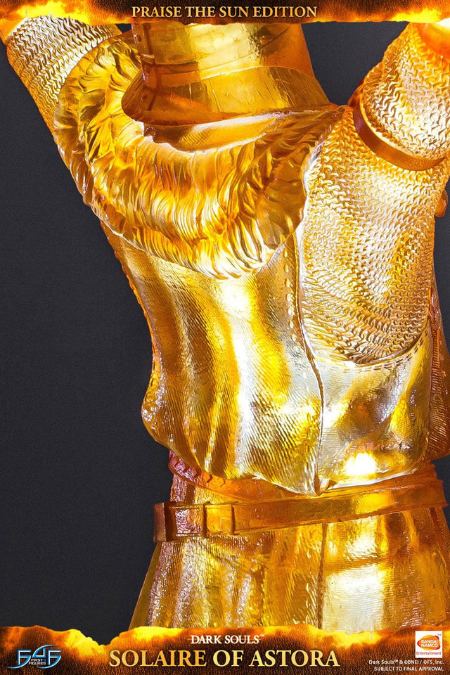Solaire of Astora Praise The Sun Edition (vertical_22_2_3.jpg)