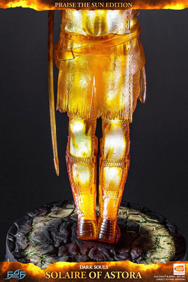 Solaire of Astora Praise The Sun Edition (vertical_24_2_2.jpg)