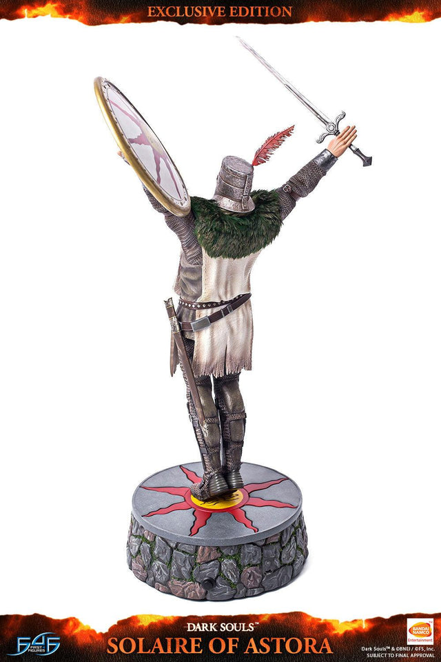 Solaire of Astora (Exclusive) (vertical_28_1_2.jpg)