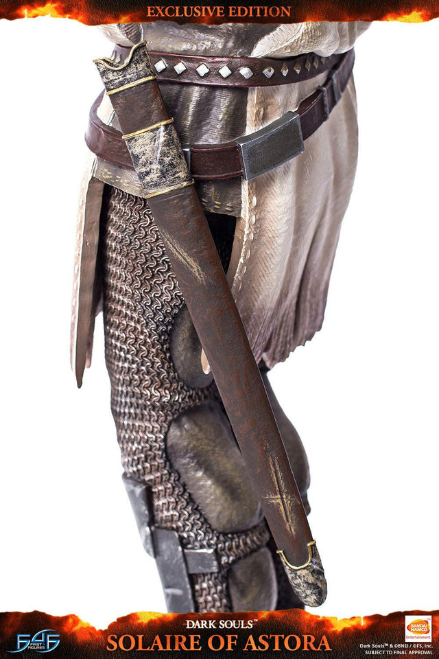 Solaire of Astora (Exclusive) (vertical_35_1_2.jpg)