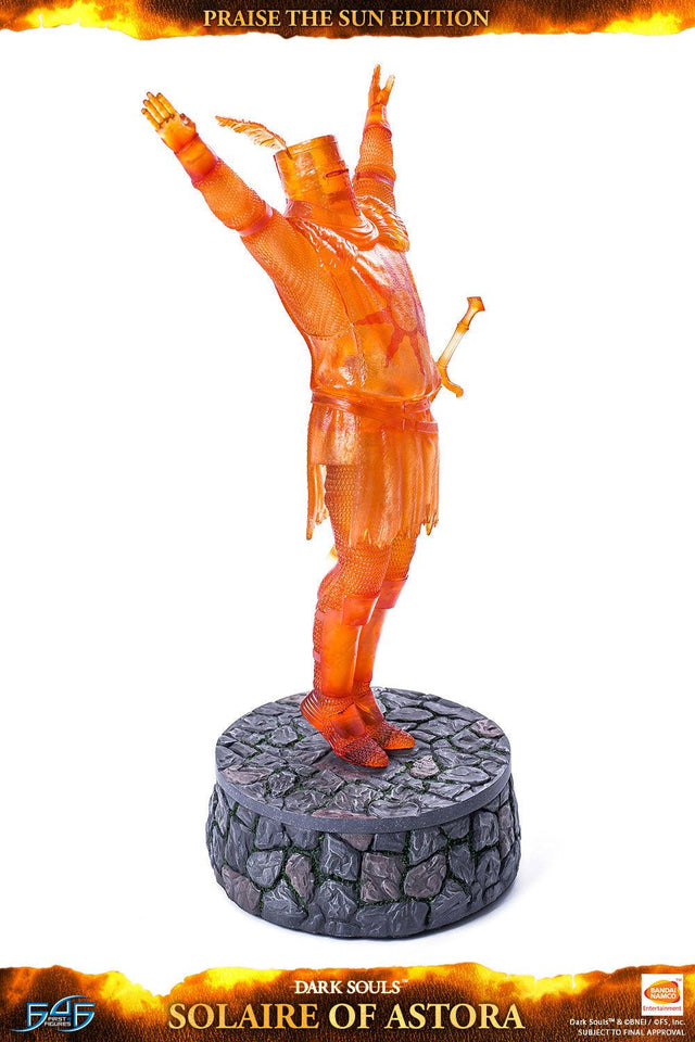 Solaire of Astora Praise The Sun Edition (vertical_39_1_2.jpg)