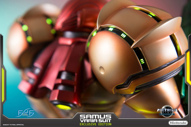 Varia Suit Exclusive (vs_exc_horizontal_03.jpg)