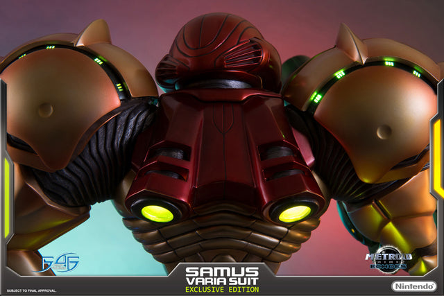 Varia Suit Exclusive (vs_exc_horizontal_04.jpg)