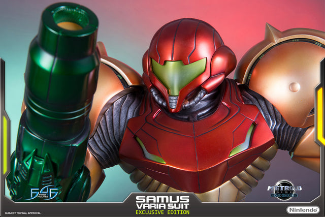 Varia Suit Exclusive (vs_exc_horizontal_08.jpg)