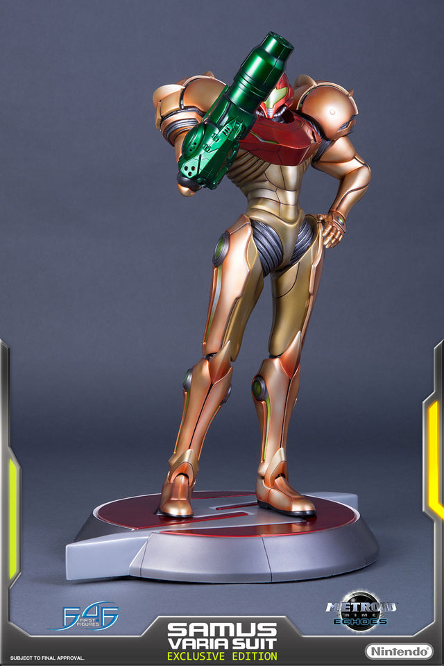 Varia Suit Exclusive (vs_exc_vertical_24.jpg)