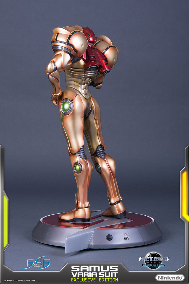 Varia Suit Exclusive (vs_exc_vertical_28.jpg)