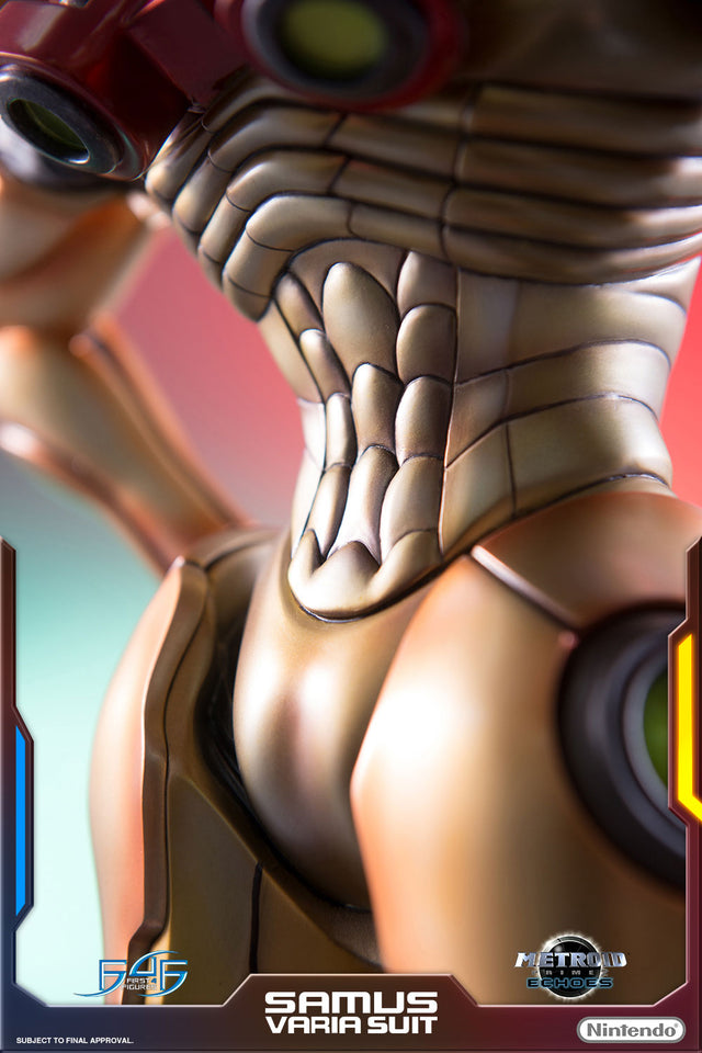 Varia Suit (vs_reg_vertical_12_1.jpg)