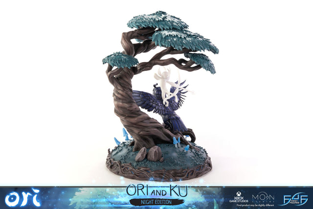 Ori and the Will of the Wisps - Ori and Ku (Night Variation) (05e0013c-ab06-4d44-8607-079ab5c505b0.jpg)