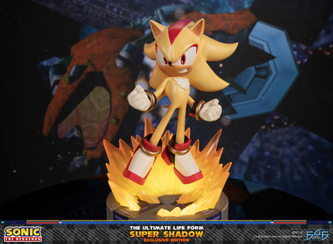 Sonic The Hedgehog - The Ultimate Life Form: Super Shadow (Exclusive ...