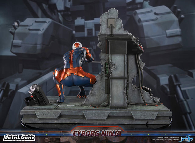 Metal Gear Solid - Cyborg Ninja (Gray Fox) (1c1521a1-4574-4277-b9f8-f7ac8690f647.jpg)