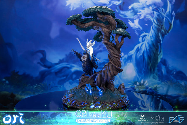 Ori and the Will of the Wisps - Ori and Ku Exclusive Edition (Night Variation)  (1f5cb8fb-beb2-49a8-ae8c-2044e913ee8f.jpg)