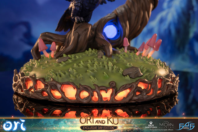 Ori and the Will of the Wisps - Ori and Ku Exclusive Edition (Day Variation) (32d01c96-da69-4352-a5a9-d081c0d81c51.jpg)