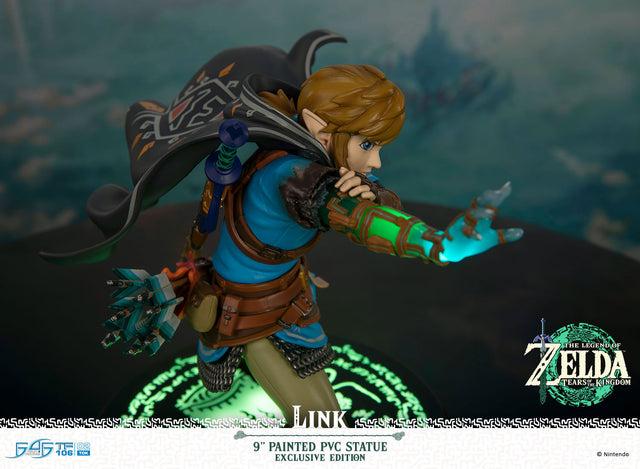 The Legend of Zelda™: Tears of the Kingdom - Link PVC (Exclusive Edition) (499bd300-67e6-4280-9596-6ee159620e66.jpg)
