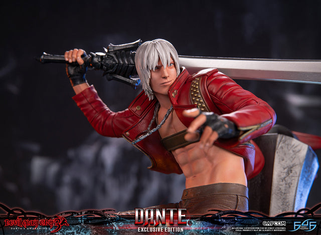 Devil May Cry 3 - Dante (Exclusive Edition) (5192c9e0-5995-4ca1-9100-e71de8ceb01a.jpg)