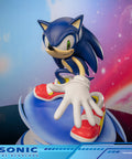 Sonic Adventure 2 - Sonic (8bd4b277-4d06-4af7-bbf7-131135abc258.jpg)