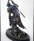 Artorias The Abysswalker Exclusive (DSARTYEX123098016.jpg)