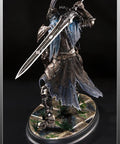 Artorias The Abysswalker Exclusive (DSARTYEX123098063.jpg)