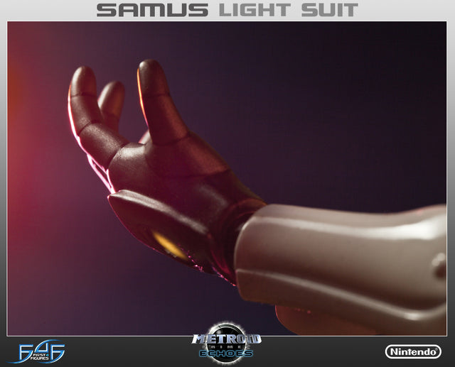 Samus Light Suit (MPLSR040.jpg)