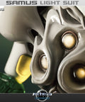 Samus Light Suit Exclusive (MPLSX049.jpg)