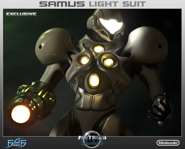 Samus Light Suit Exclusive (MPLSX050.jpg)
