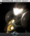 Samus Light Suit Exclusive (MPLSX055.jpg)