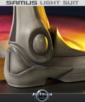 Samus Light Suit Exclusive (MPLSX061.jpg)