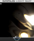 Samus Light Suit Exclusive (MPLSX073.jpg)