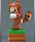 Tanooki Mario Exclusive (SMTMX006.jpg)