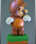 Tanooki Mario Exclusive (SMTMX010.jpg)
