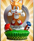 Tails (STHCTR001.jpg)