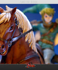 Link on Epona  (TPLOE014.jpg)