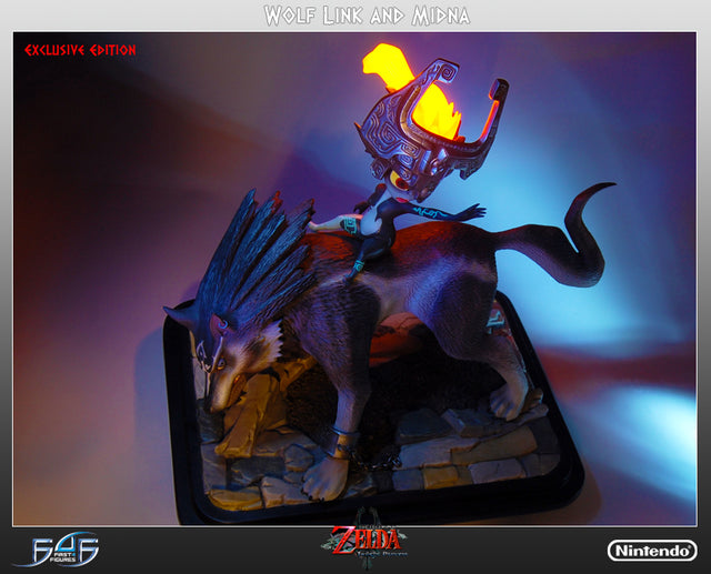 Wolf Link and Midna Exclusive (ZTPWLX017.jpg)