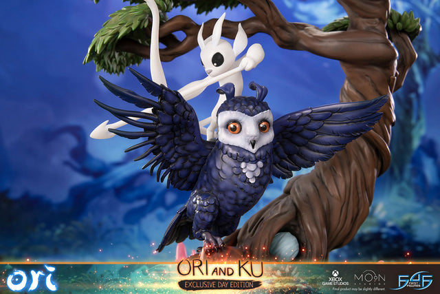 Ori and the Will of the Wisps - Ori and Ku Exclusive Edition (Day Variation) (a88e74f6-c512-477c-8832-fff42822efdb.jpg)