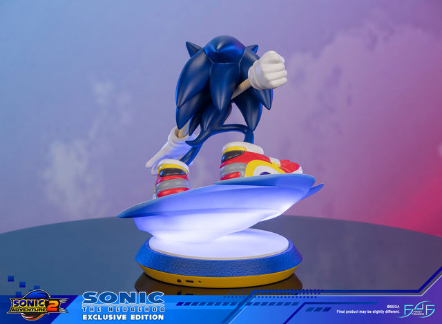 Sonic Adventure 2 - Sonic (Exclusive Edition) (a8ee1986-77a1-471c-a0c0-4674e50b279e.jpg)