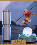 Avatar: The Last Airbender - Aang PVC Collector’s Edition (aangce_09.jpg)