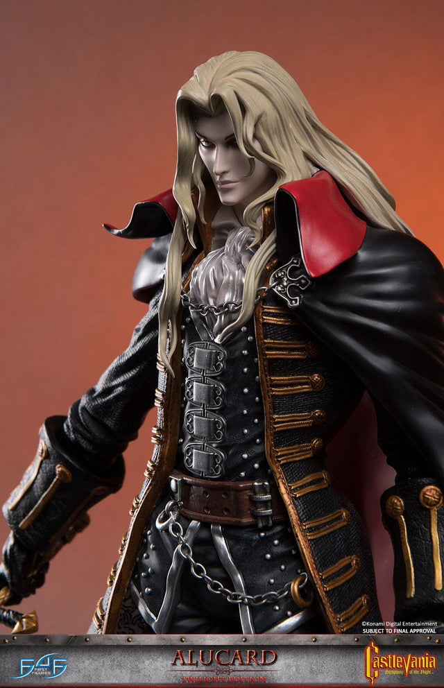 Alucard (Twilight Edition) (ac-red-vertical-exc-14.jpg)