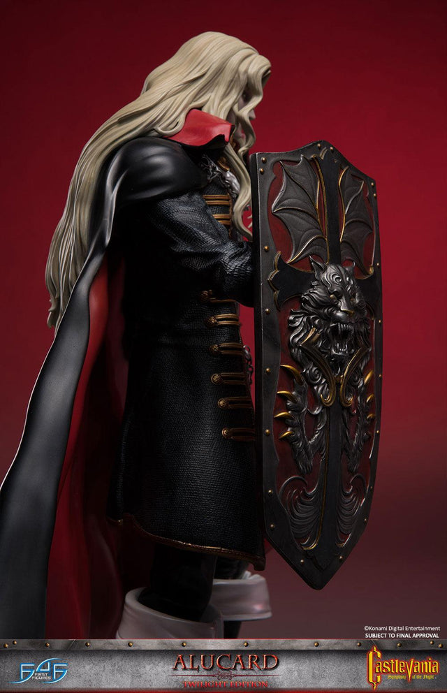 Alucard (Twilight Edition) (ac-red-vertical-exc-28.jpg)