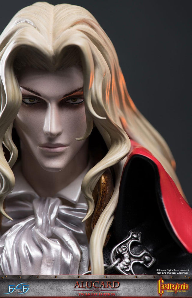 Alucard (Twilight Edition) (ac-red-vertical-exc-42.jpg)