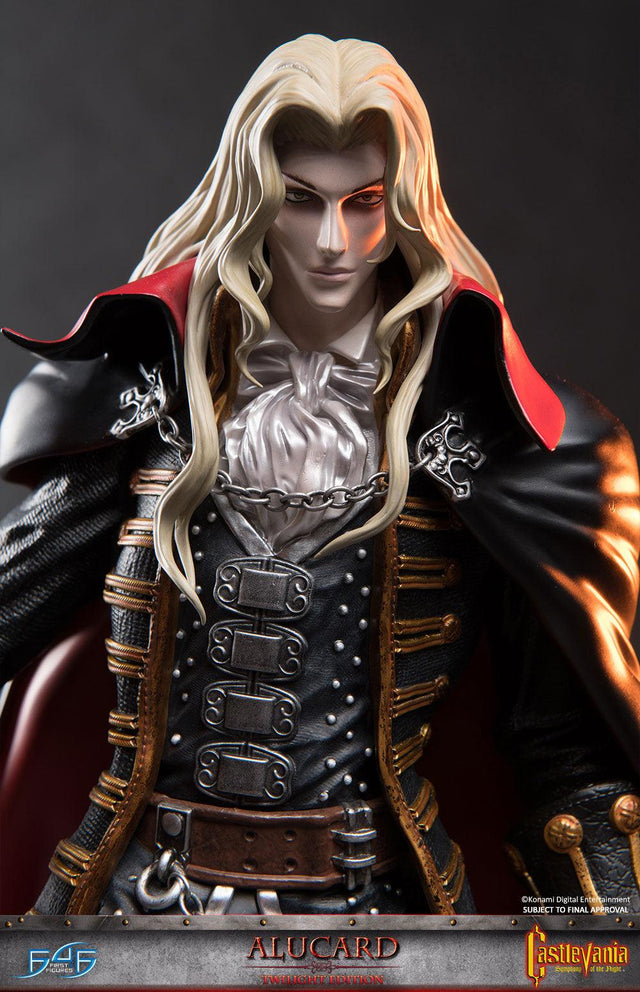 Alucard (Twilight Edition) (ac-red-vertical-exc-44.jpg)