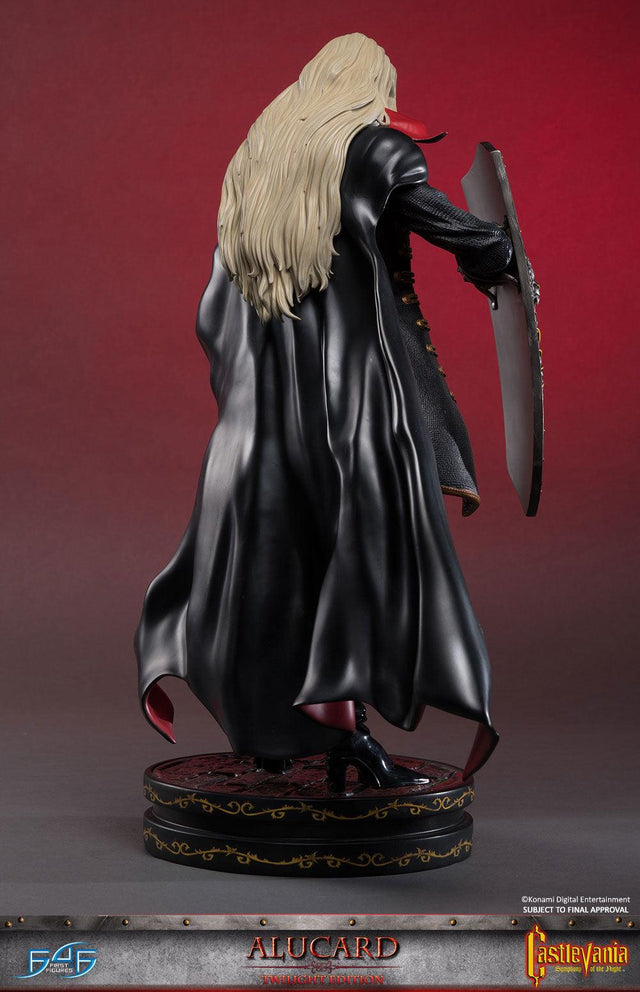 Alucard (Twilight Edition) (ac-red-vertical-exc-54.jpg)