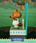 Animal Crossing: New Horizons - Tom Nook (Exclusive Edition) (actom_exce_03_1.jpg)