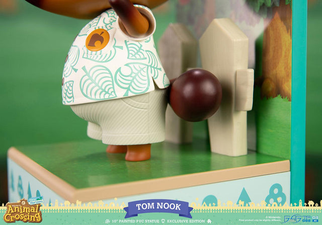 Animal Crossing: New Horizons - Tom Nook (Exclusive Edition) (actom_exce_12_1.jpg)