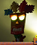 Aku Aku Mask (Exclusive) (aku_horizontal_exc_03.jpg)