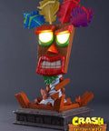 Aku Aku Mask (Exclusive) (aku_vertical_exc_15.jpg)