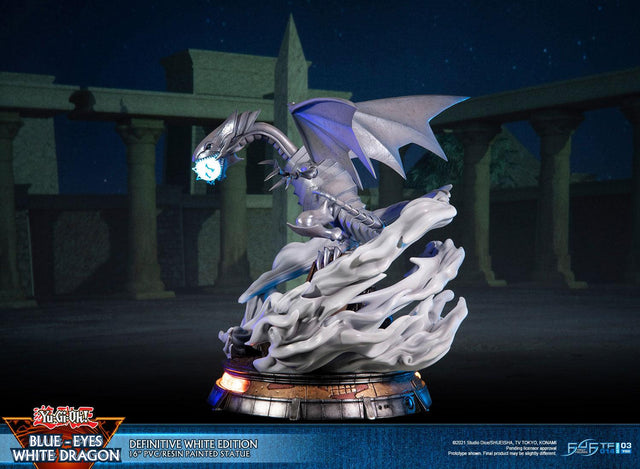 Yu-Gi-Oh! – Blue-Eyes White Dragon (Definitive White Edition) (bewd-whitedef-web-23.jpg)