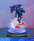 Sonic Adventure 2 - Sonic (Exclusive Edition) (c07bd778-5763-4503-8db4-e927f67471ab.jpg)